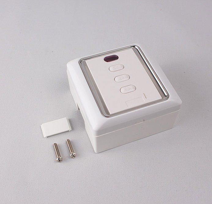 Motorised-Roller_Blind_Wall_Mounted_Switch
