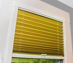 Perfect-Fit-Pleated-Venetian-Blinds-London-Fitters