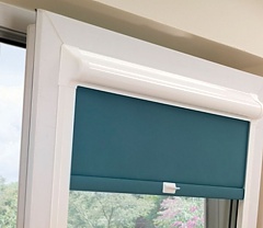 Perfect-Fit-Roller-Blinds-London-Fitters